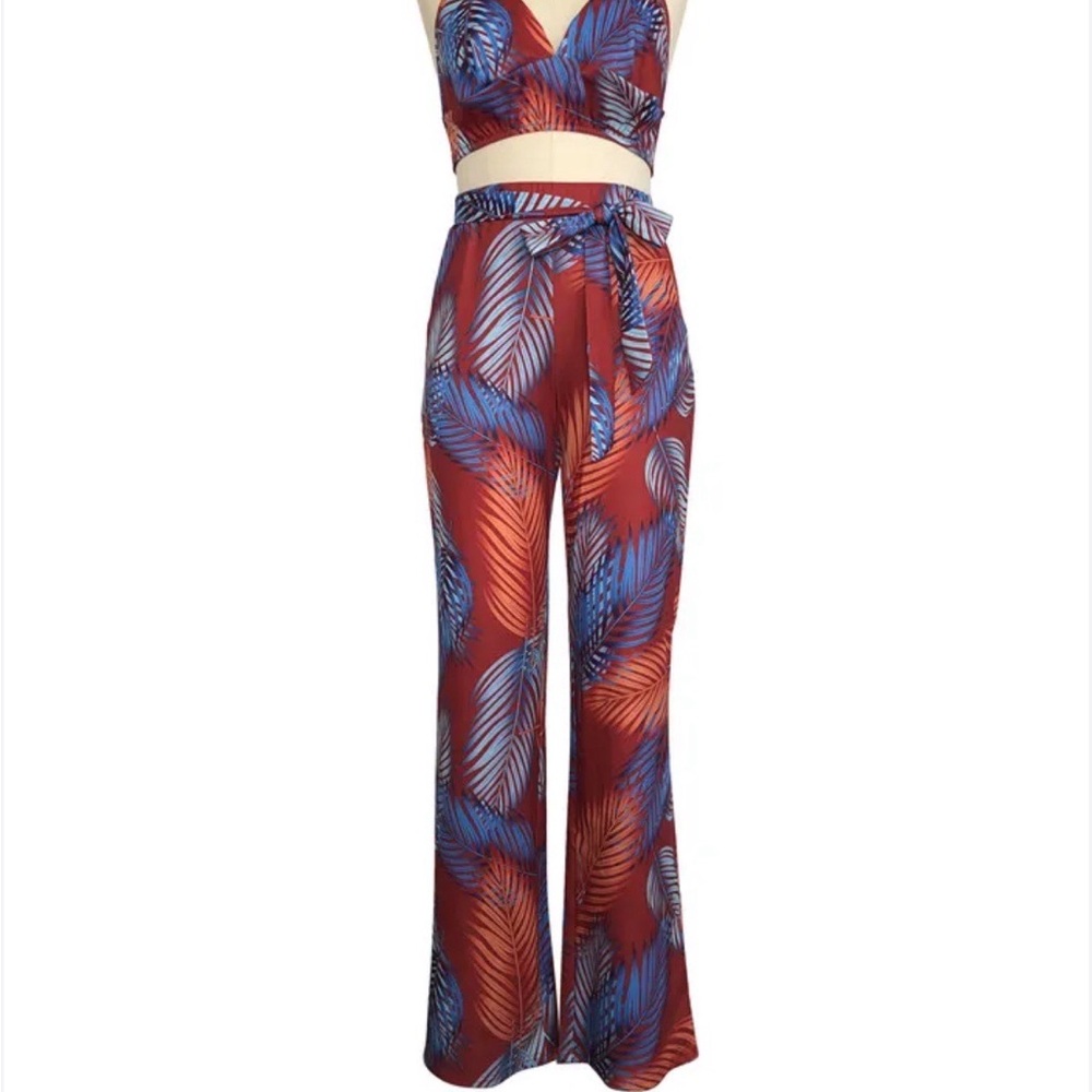 Chic Red and Blue Feather Pattern two piece set